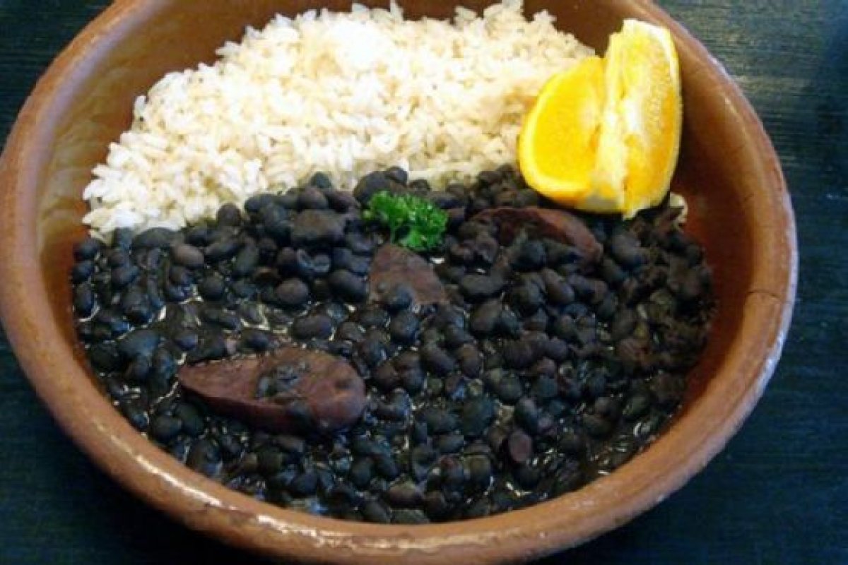 %D7%A4%D7%99%D7%92%27%D7%95%D7%90%D7%93%D7%94+%D7%A2%D7%9D+%D7%A9%D7%A2%D7%95%D7%A2%D7%99%D7%AA+%D7%A9%D7%97%D7%95%D7%A8%D7%94