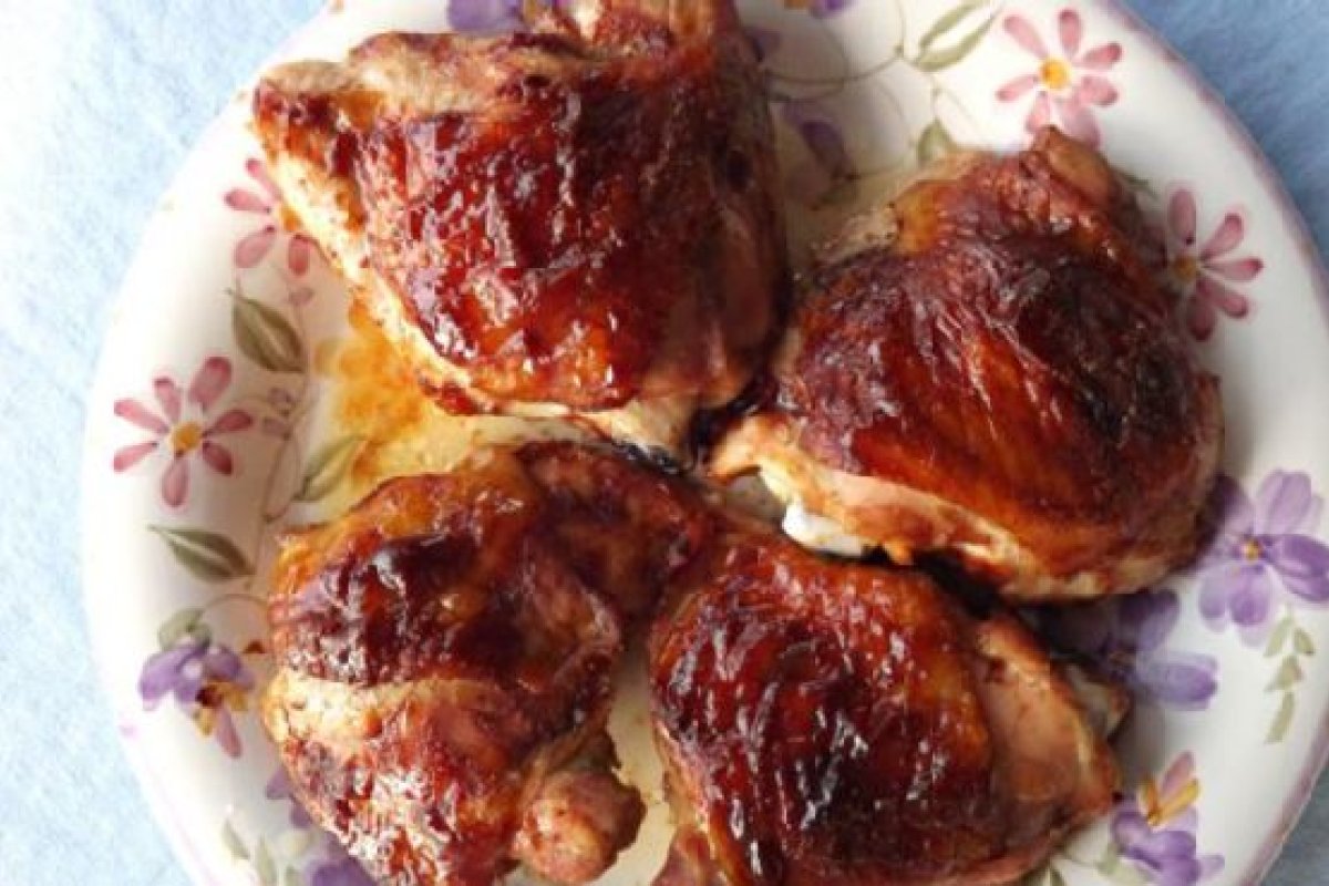 thighs+%D7%A2%D7%95%D7%A3+%D7%91%D7%A1%D7%92%D7%A0%D7%95%D7%9F+BBQ